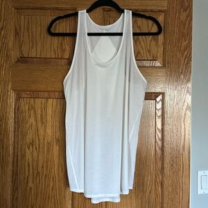 Lululemon essential pleat tank